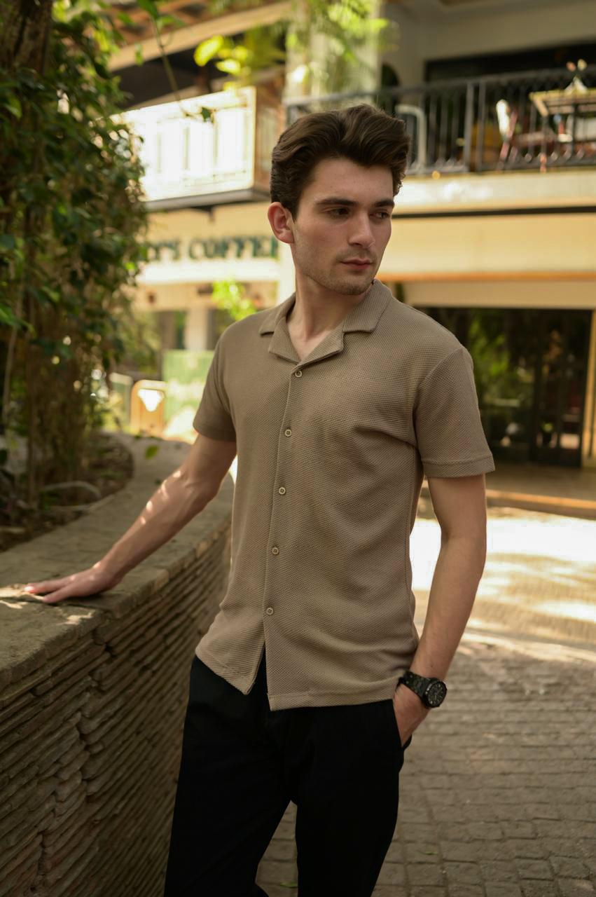 Textured Cuban Collar